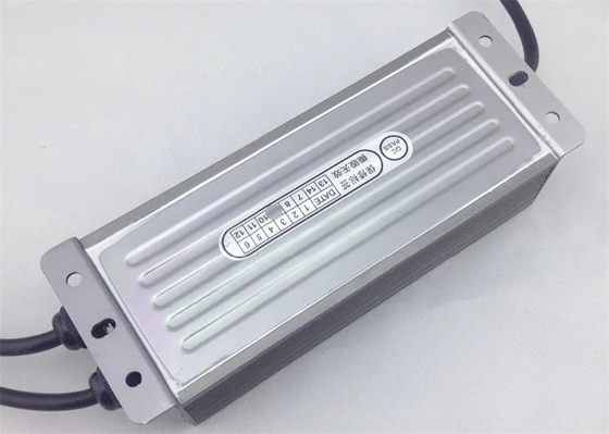 مصدر طاقة IP LED المقاوم للماء مع 12V / 24V الخروج لتطبيقات مختلفة