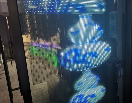 P10 شاشة عرض LED شفافة كامل اللون سطوع عالي للنوافذ الزجاجية