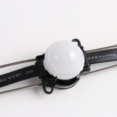 إضاءة نقطية LED مقاومة للماء IP67 بقطر 30 مم وتيار مستمر 12 فولت ومادة PC قابلة للتثبيت