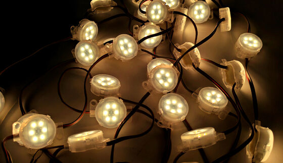 أضواء LED جانبية للشارع 30 مم Ip67 Pc قابلة للبرمجة بالألوان الكاملة للإضاءة الكفافية للمهرجانات وأجواء الأحداث